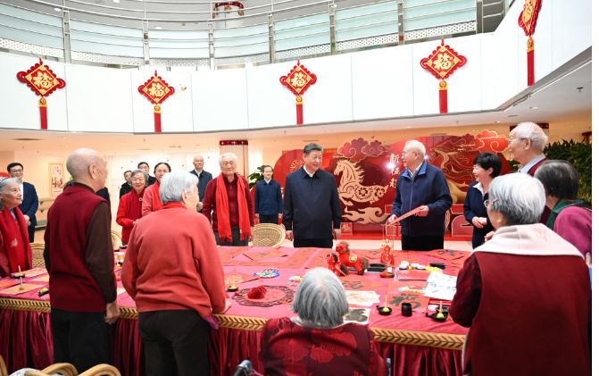 习近平总书记走进百姓家