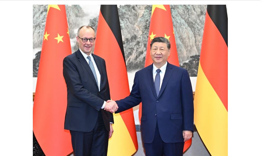 习近平会见德国总理默茨