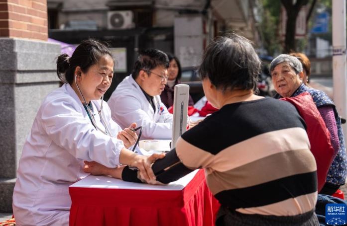 长沙:望城雷锋驿站送温情