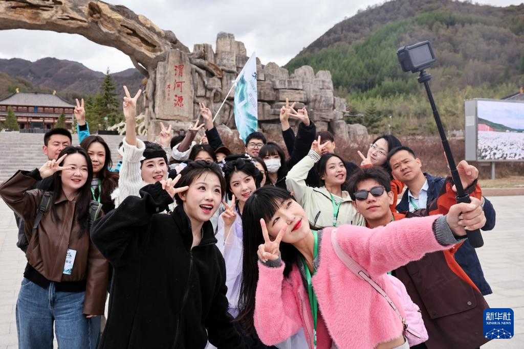 “五一”临近 旅游升温