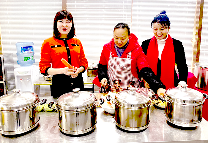 �й�ͶũͶί���񸱻᳤��ũͶ�������ר��ίԱ�����������������ٽ��Ƽ�